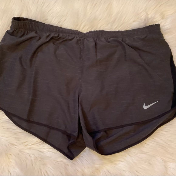 Nike Running Shorts - NWT - Size XXL - Picture 2 of 11